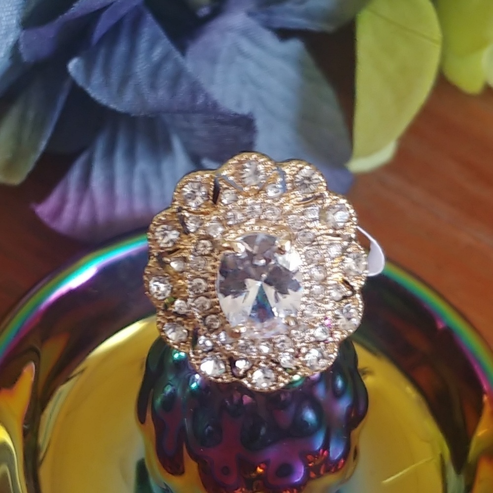 Gold Crystal Flower Ring